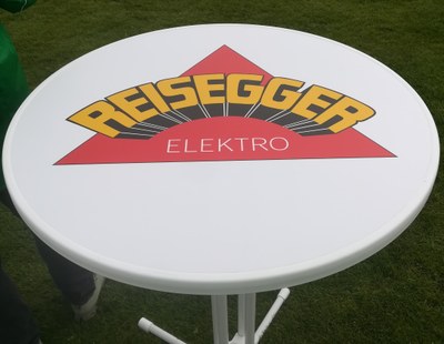 Stehtisch_Reisegger.jpg
