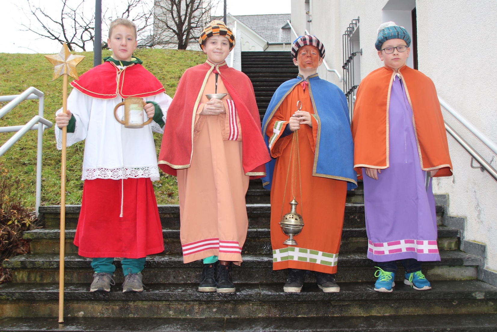 Sternsinger Gruppe 2.jpg