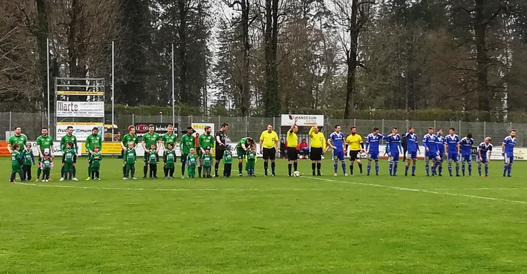 U7_Einlauf gegen Thüringen 4.jpg