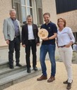 Übergabe KLAR! Plakette.jpg