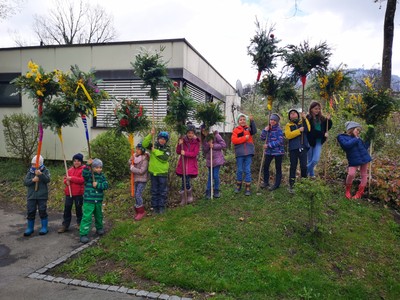 Palmbuschen binden