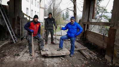 2019_04_11-Seitenladen-Beginn-Arbeiten-großer-Laden-117-768x432.jpg
