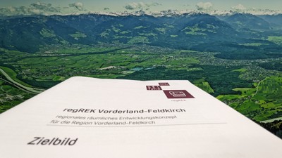 Ein Meilenstein für die Regio Vorderland-Feldkirch: regREK-Zielbild mit überwältigender Mehrheit beschlossen Ein Meilenstein für die Regio Vorderland-Feldkirch: regREK-Zielbild mit überwältigender Mehrheit beschlossen