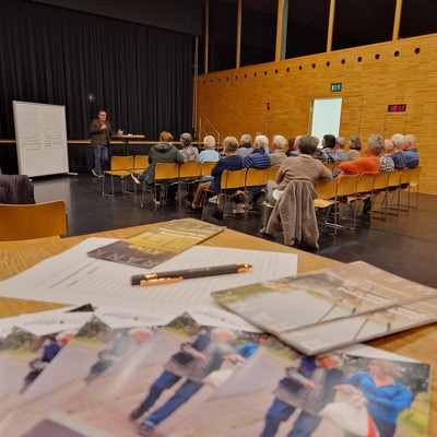 Informationsabend für Senior:innen und Angehörige