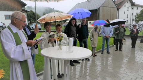 Patrozinium mit Pfarrgartensegnung
