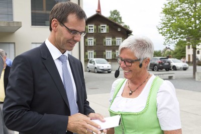 2017-8097-012.jpg