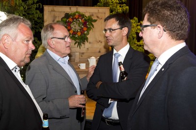 2017-8097-200.jpg