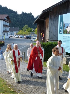 1 Einzug.jpg