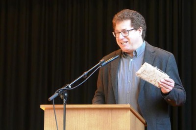 L1050080s11.JPG
