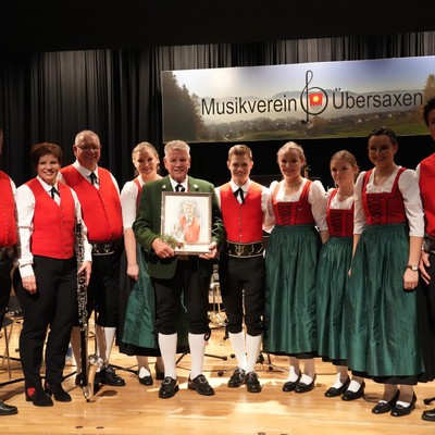 Eindrucksvoller Konzertabend mit Ehrung für 60 Jahre
