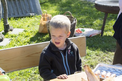 Kindergarten Kürbisernte 01. Oktober 2015 (43).jpg