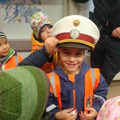 Ausflug zur Polizei November 2019 (13).JPG