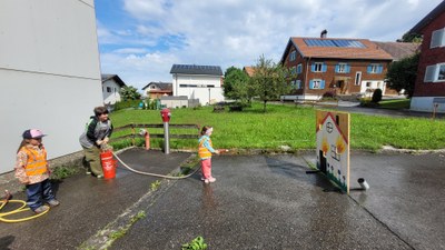 Besuch bei der Feuerwehr_Juni 2022 (49).jpg