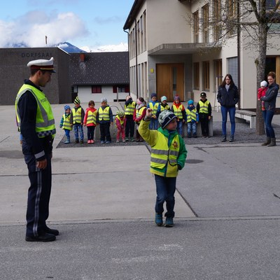 Besuch Polizei Mai_2017 (23).JPG