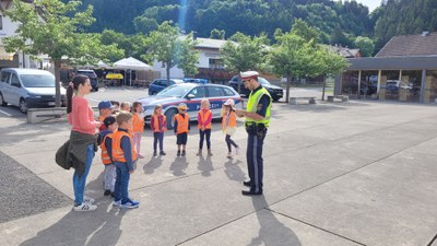 Besuch vom Polizisten_Juni 2022 (12).jpg