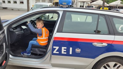Besuch vom Polizisten_Juni 2022 (22).jpg