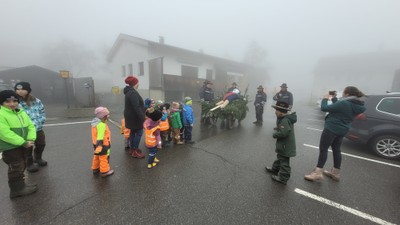 Funkenhexe begleiten_Februar 2024 (1).jpg