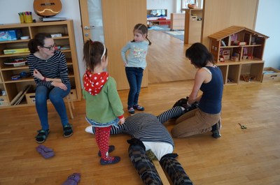 Funkenhexe machen (42).JPG