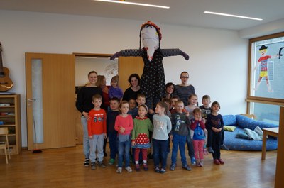 Funkenhexe machen (43).JPG