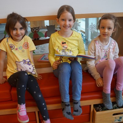 Schüler vorlesen März 2018 (6).JPG
