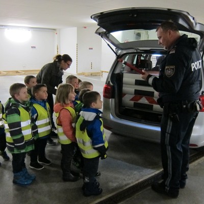 Exkursion zur Polizei