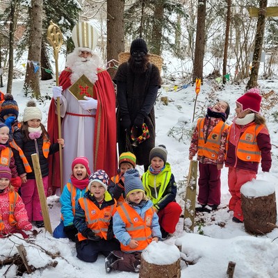 Nikolausfeier im Wald