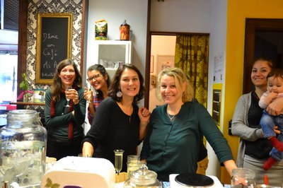 VFR Eröffnung - Cafe Team.JPG