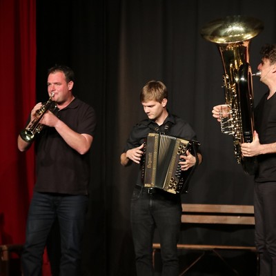 Sitzfleisch: Musik & Kabarett
