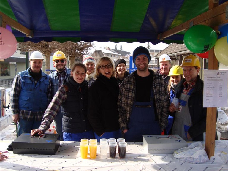 Stand beim Faschingsumzug