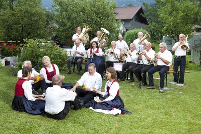Es ist wieder Dämmerschoppen-Zeit in Rankweils Gastgärten!