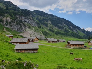 Wanderung von Marul nach Laguz über Hintertöbleweg