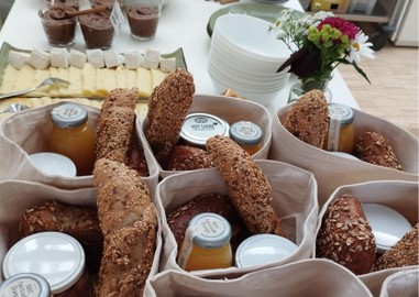 Eltern-Kind-Frühstück