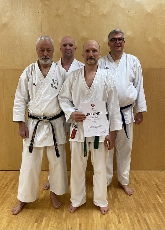 Hannes Fritz mit seinem Trainer und Trainingspartner