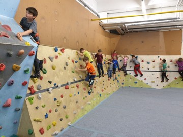 Abschluss der Hallensaison 2018/19 Kinder- und Jugendklettergruppe