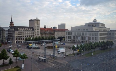 2 Augustusplatz -Oper.jpg
