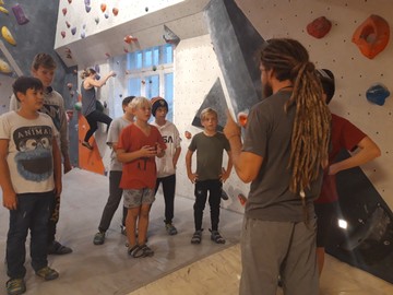 Bouldern ONLY FOR BOYS