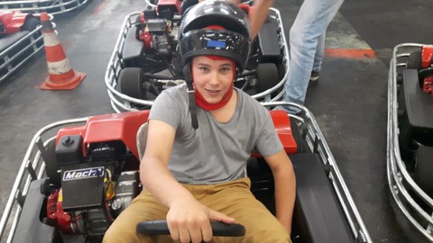 Go Kartfahren exklusiv für Jungs