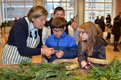 Adventkranzbinden
