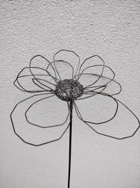 Drahtblumen für den Garten