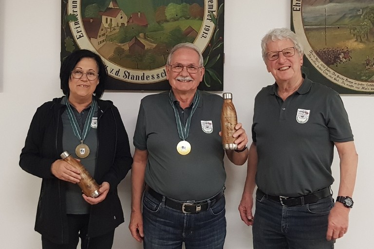 vl. Waltraud Vögel,  Georg Macek u. Reinhard Gut.    Foto SG.Rankweil