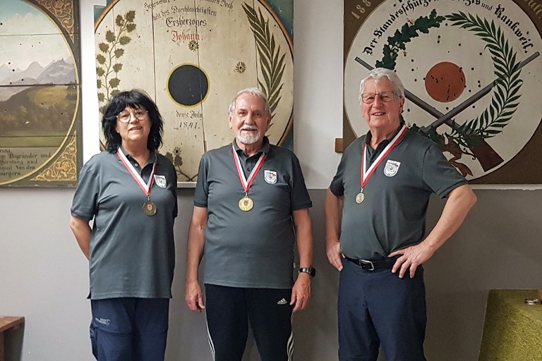 vl.  Waltraud Vögel, Georg Macek  und  Reinhard Gut.                     Foto  SG Rankweil