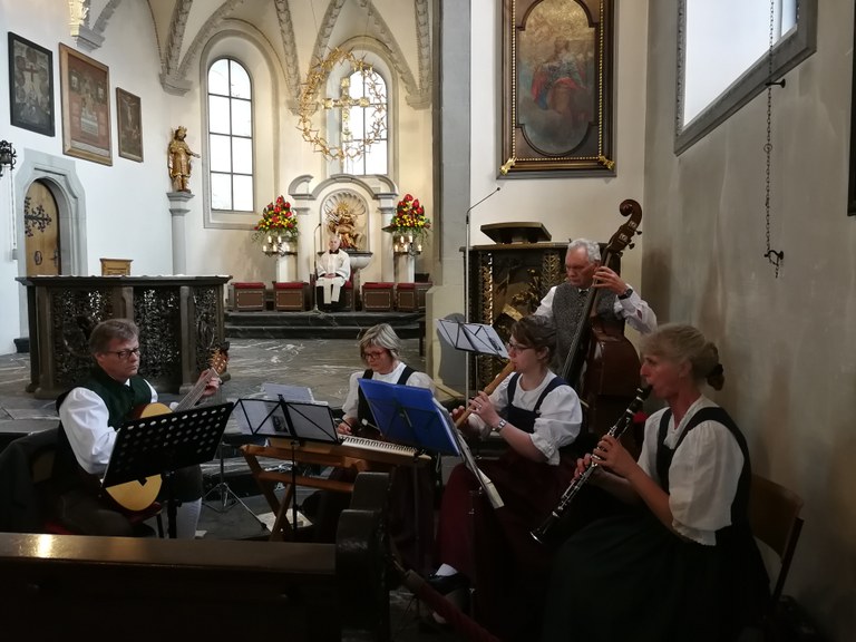 Stubamusig der Trachtengruppe Rankweil