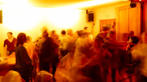 Wohnzimmer Tanzen