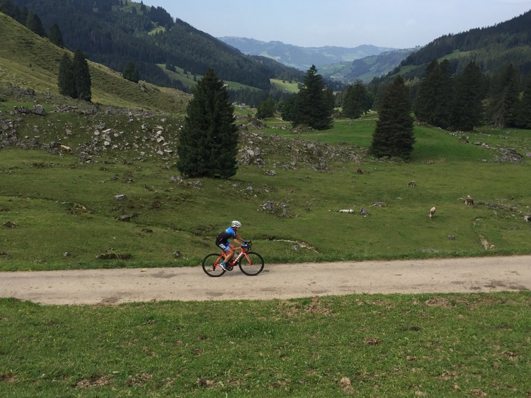 Sonntagstour in den Schweizer Alpen