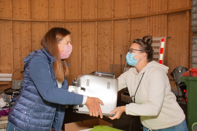 Bring uns Deine Elektrogeräte und Deko-Artikel, die Du nicht mehr brauchst Bring uns Deine Elektrogeräte und Deko-Artikel, die Du nicht mehr brauchst