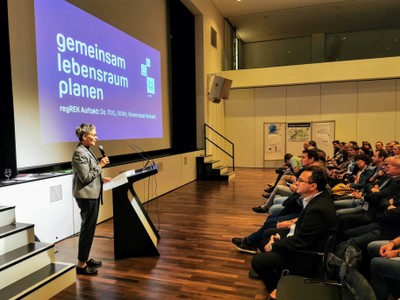 Großer Andrang beim regREK-Auftakt