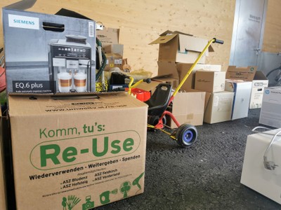 Re-Use im ASZ Vorderland: Wiederverwenden statt Wegwerfen Re-Use im ASZ Vorderland: Wiederverwenden statt Wegwerfen