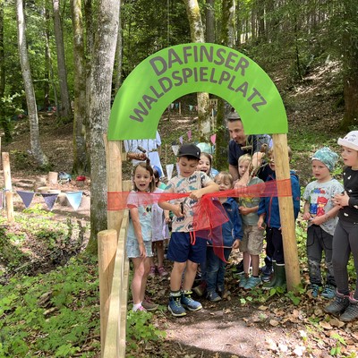 Eröffnungsfeier Waldspielplatz Dafins