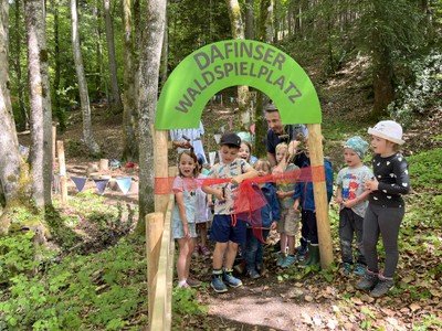 Eröffnungsfeier Waldspielplatz Dafins