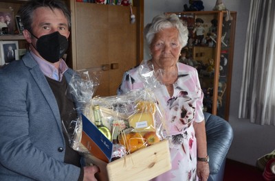 90. Geburtstag - Frau Gudrun Böckle 90. Geburtstag - Frau Gudrun Böckle